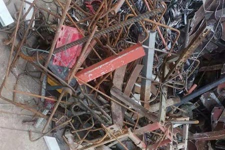 龙沙正阳附近废旧设备收购站,手机保护套模具回收 